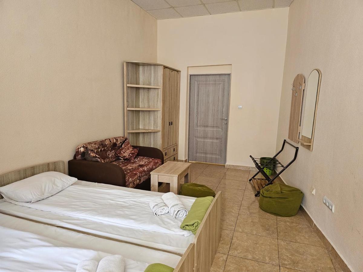 Coin Apartments&poshtel Hostel