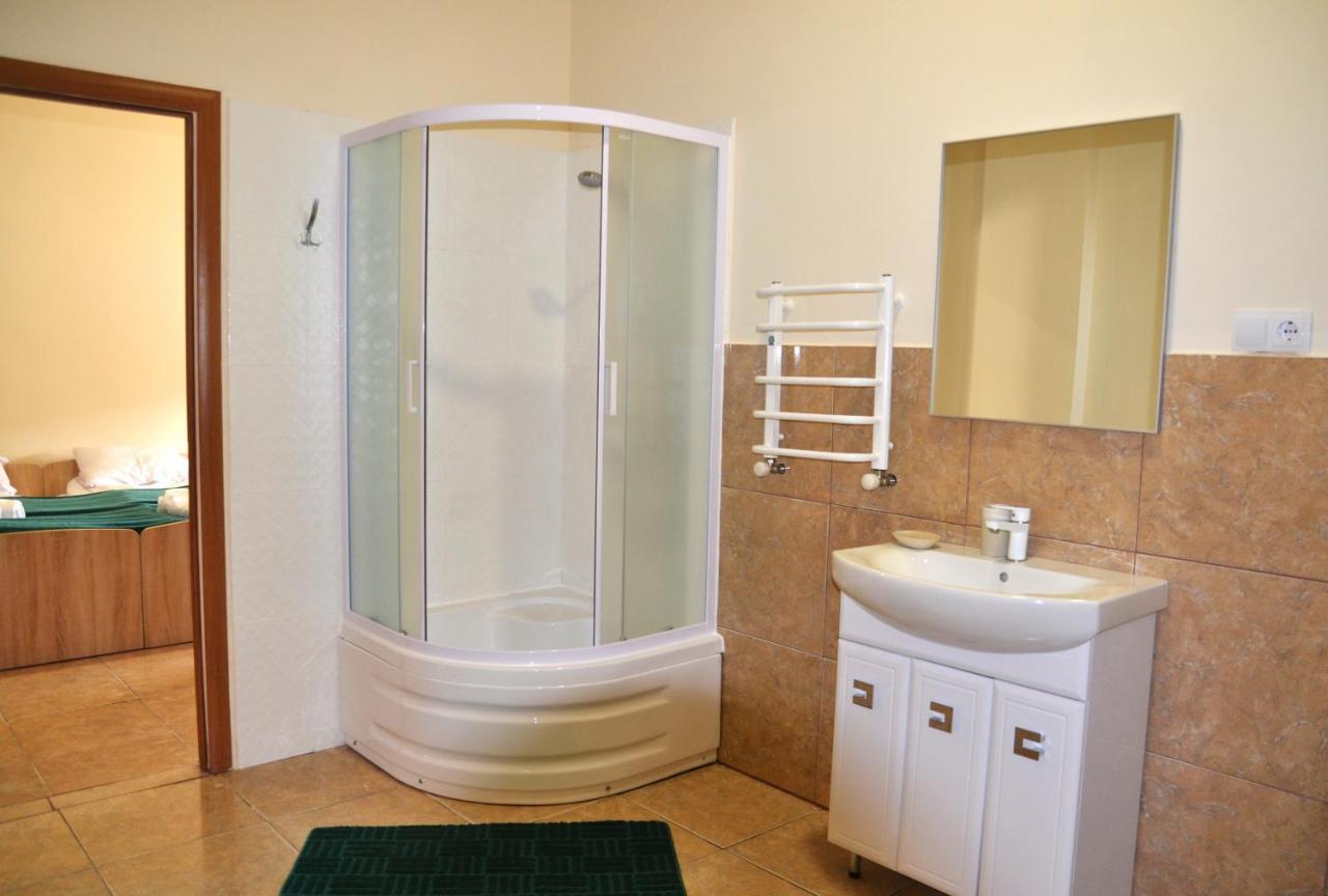 Coin Apartments&poshtel